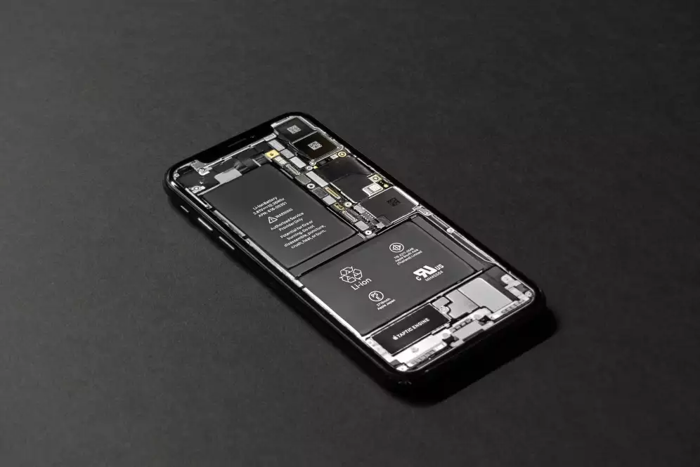 iPhone 16 Pro Max dikabarkan bakal mendapatkan peningkatan baterai yang keren