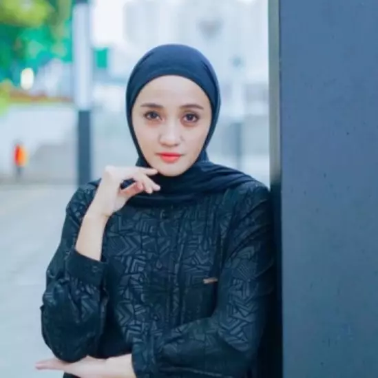 Bak saudara kembar, 7 potret Nayla pemeran Vina: Sebelum 7 Hari dan Penty ‘Genta Buana’ ini mirip pol