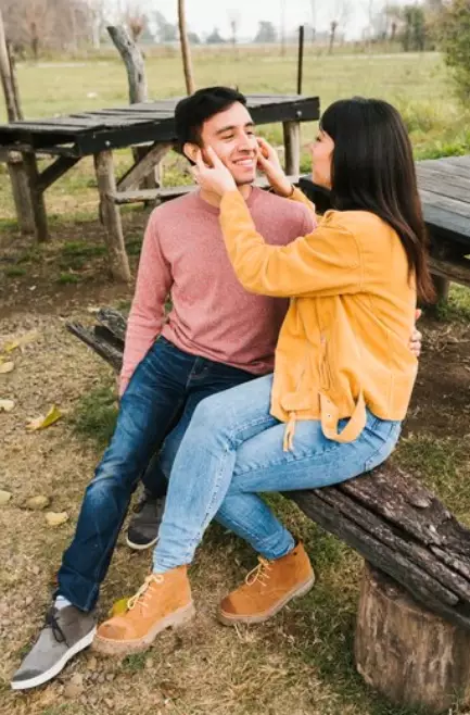 Gombalan freepik.com