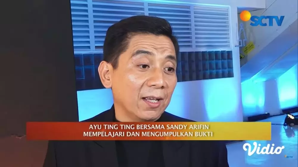 Ayu Ting Ting siapkan pengacara bela calon suaminya © 2024 brilio.net Ayu Ting Ting siapkan pengacara bela calon suaminya © 2024 brilio.net