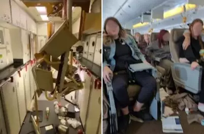 kondisi dalam pesawat singapore airlines © 2024 berbagai sumber