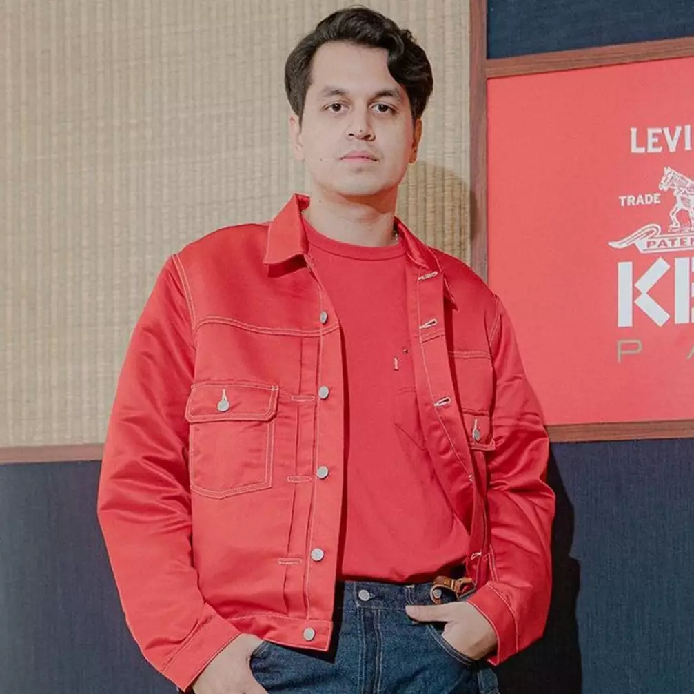 Letaknya di basement, 11 potret dapur mungil Kevin Julio ini segaris dengan area main mesin Ding Dong