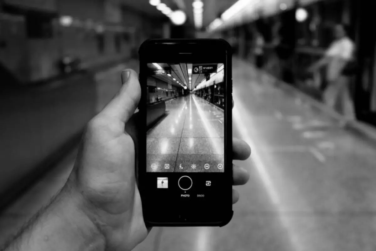 Begini cara mengembalikan layar ponsel cerdas Android yang hitam putih menjadi normal kembali