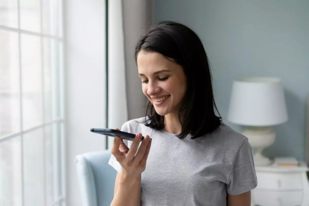 Cara menjawab dan mengakhiri panggilan telepon serta FaceTime menggunakan Siri