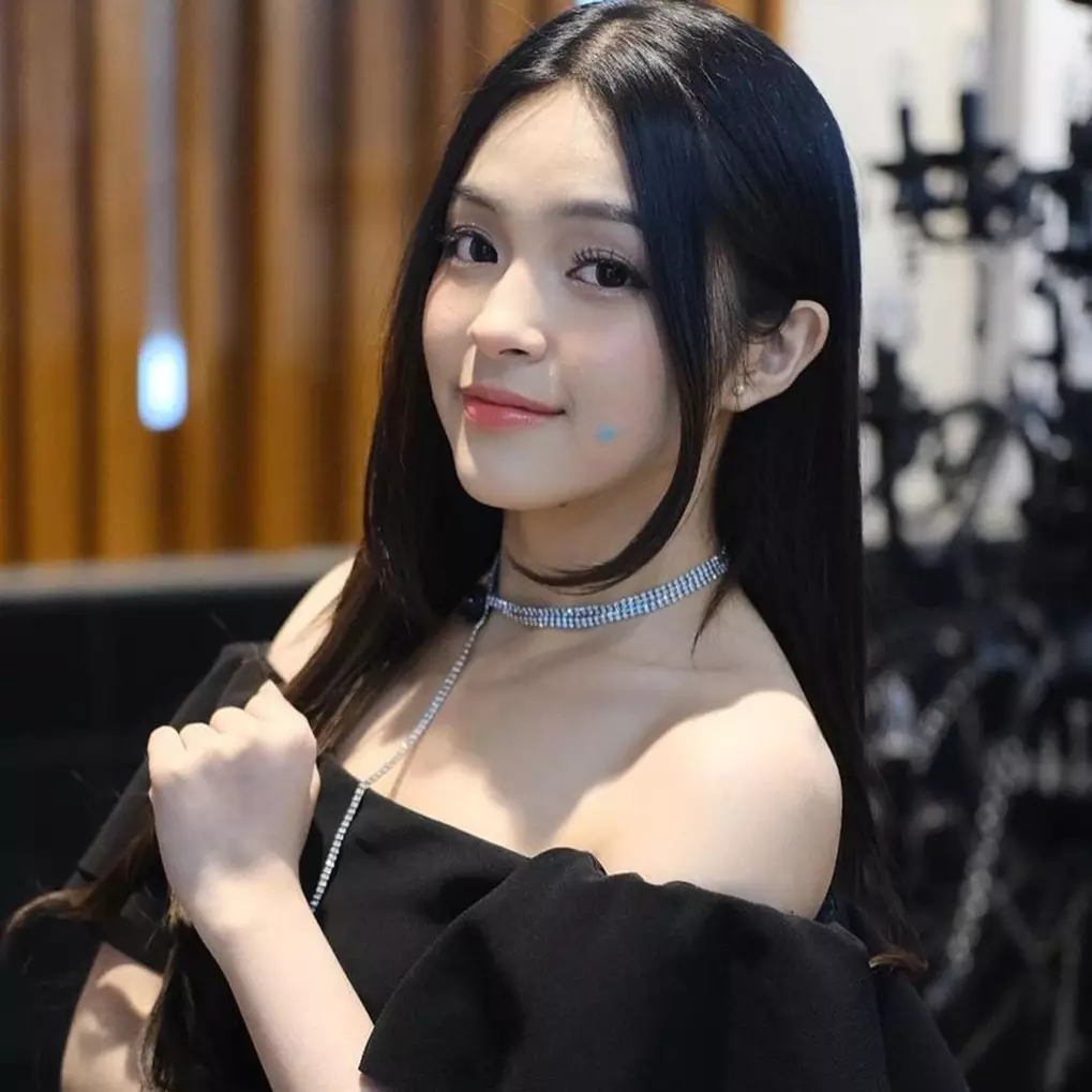 Aksi Eca Aura yang banjir kritikan, terbaru disebut pick me perkara soto babat