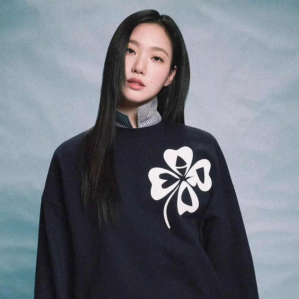 9 Potret Kim Go-eun jalani syuting iklan di Garut Jawa Barat, pesona cantiknya bak teteh Sunda