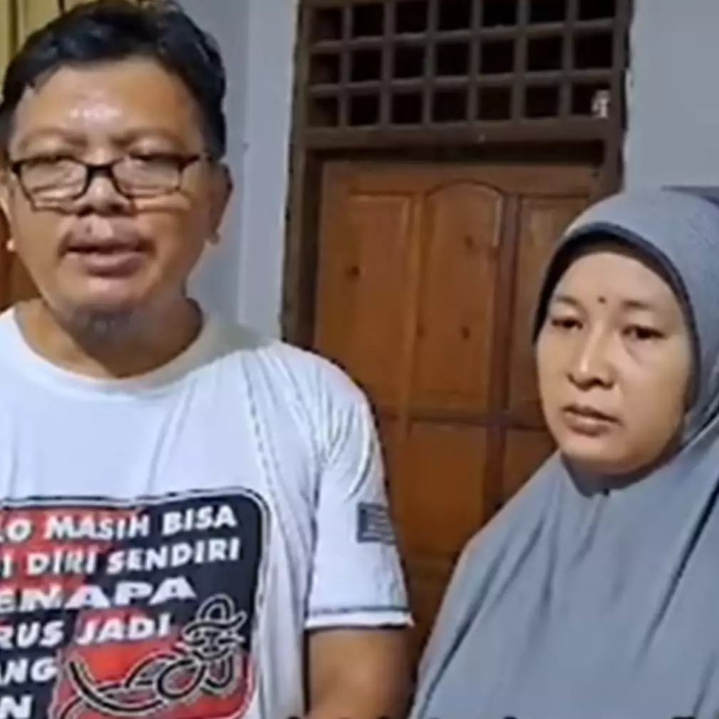 Viral pemotor jatuh terlindas truk saat distop polisi di Purwakarta, ortu korban justru minta maaf