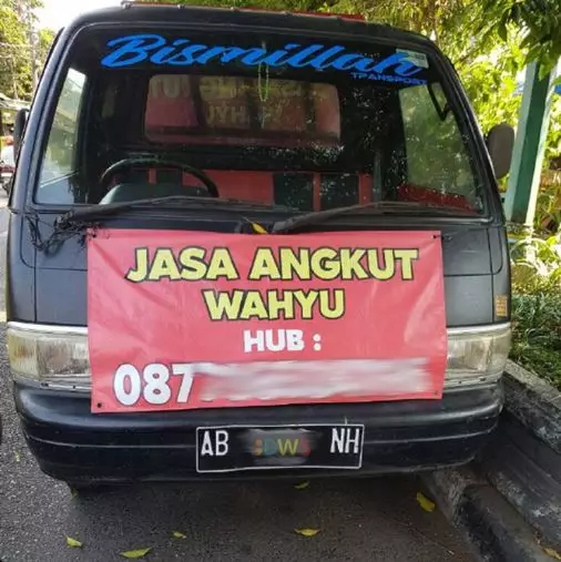 Tulisan kocak di mobil pick up Berbagai sumber