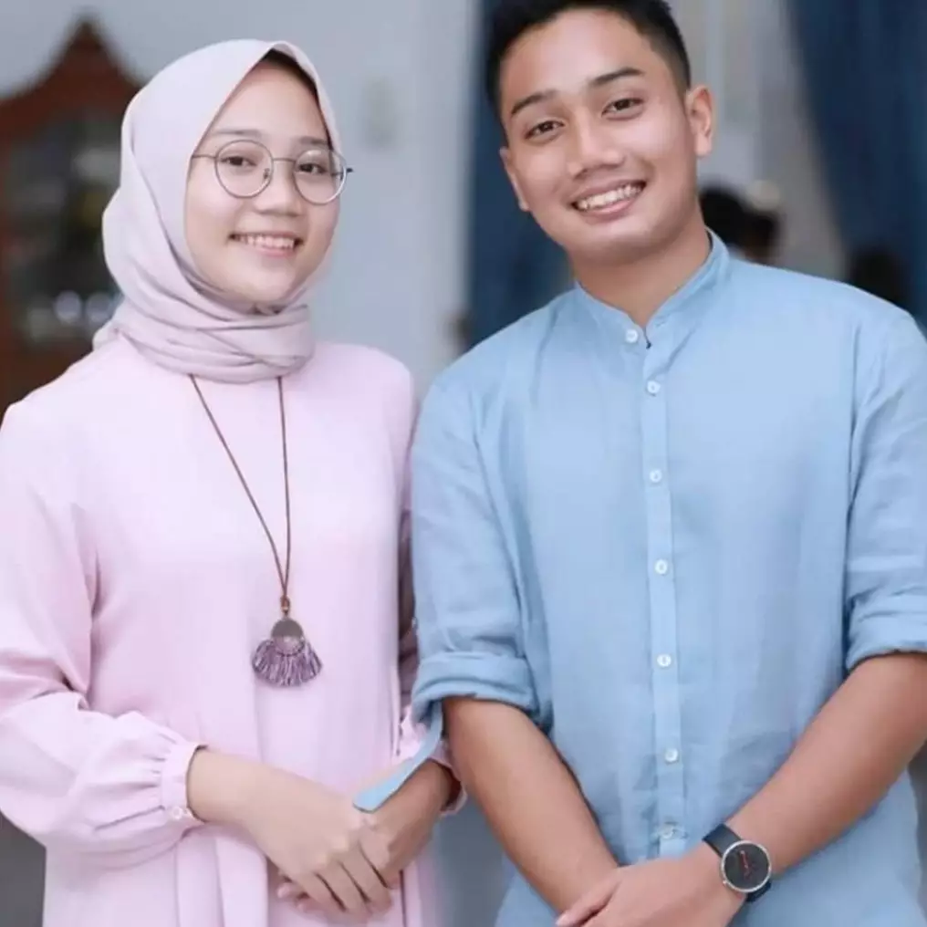 Ungkap kerinduan mendalam akan mendiang sang kakak, putri Ridwan Kamil ini justru tuai hujatan