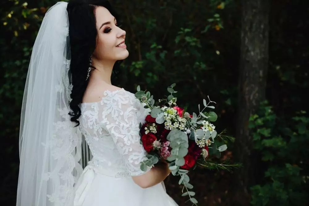 wanita putuskan pacar demi nikahi orang lain freepik.com wanita putuskan pacar demi nikahi orang lain freepik.com