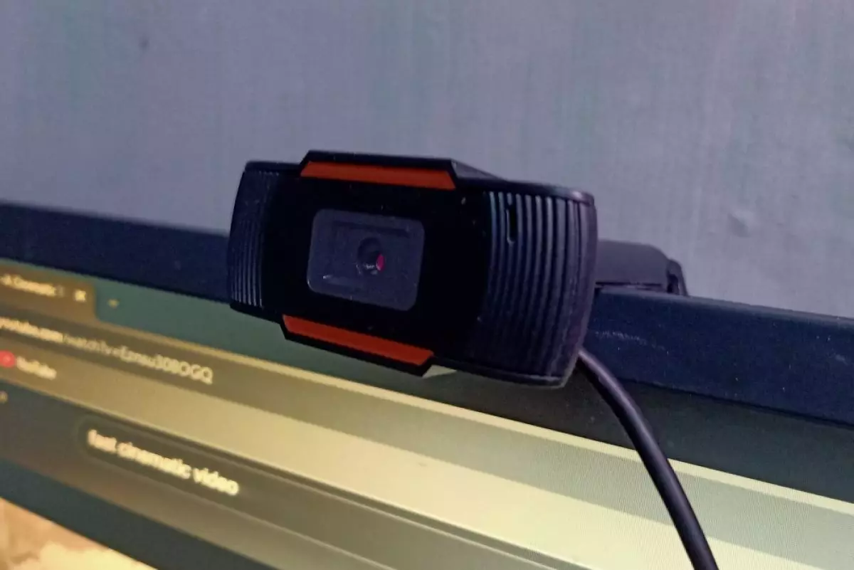 Waspada! Ini 7 Tanda webcam telah diretas, begini cara melindungi privasi kamu