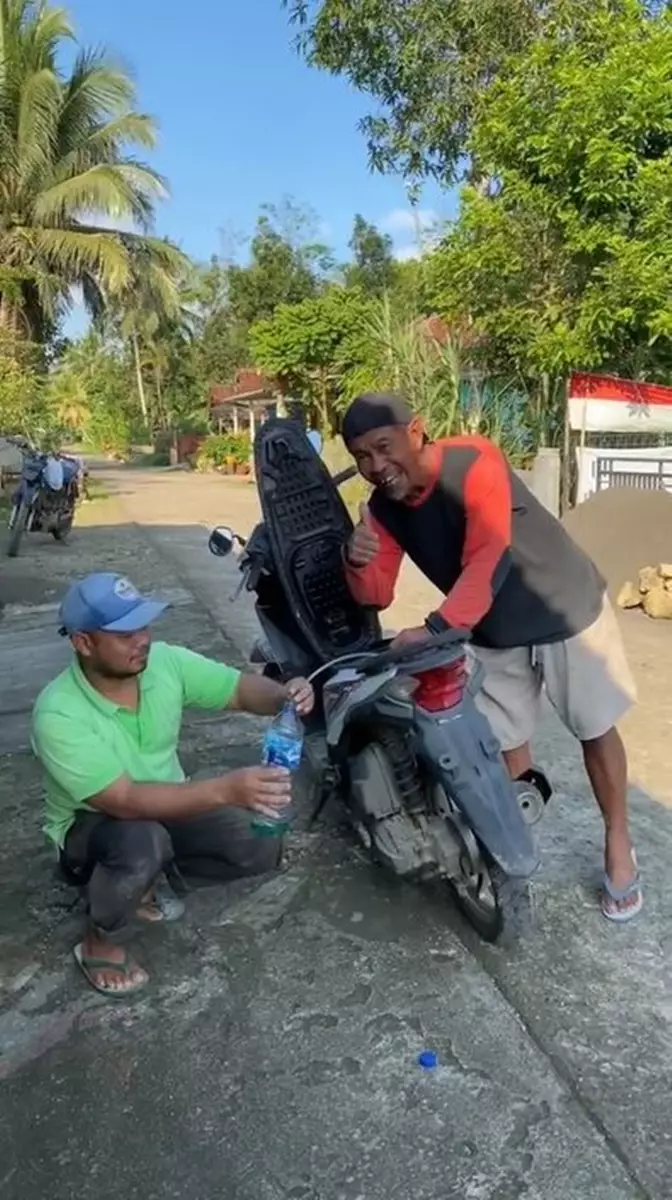 Life hack nyeleneh pindahin bensin Berbagai sumber