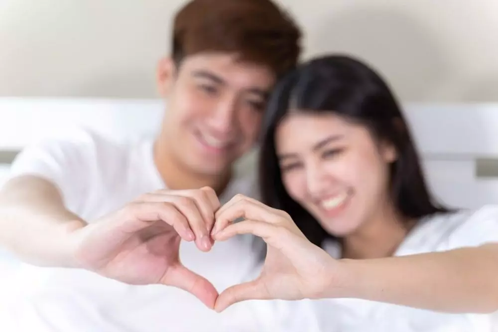 Kata-kata gombal lucu buat pasangan suami-istri © 2024 freepik.com
