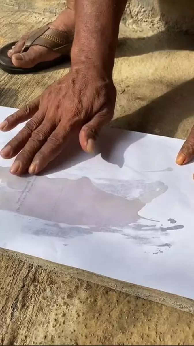 Lifehack nyeleneh cara membuat kertas minyak TikTok Lifehack nyeleneh cara membuat kertas minyak TikTok