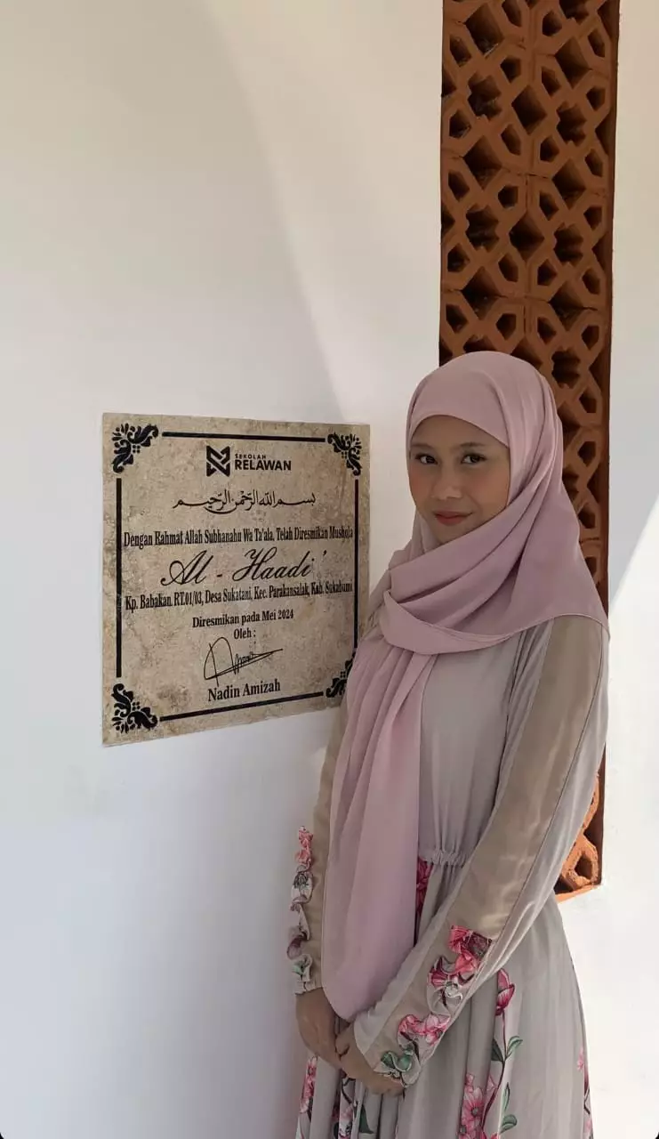 momen peresmian musala nadin amizah © Instagram momen peresmian musala nadin amizah © Instagram