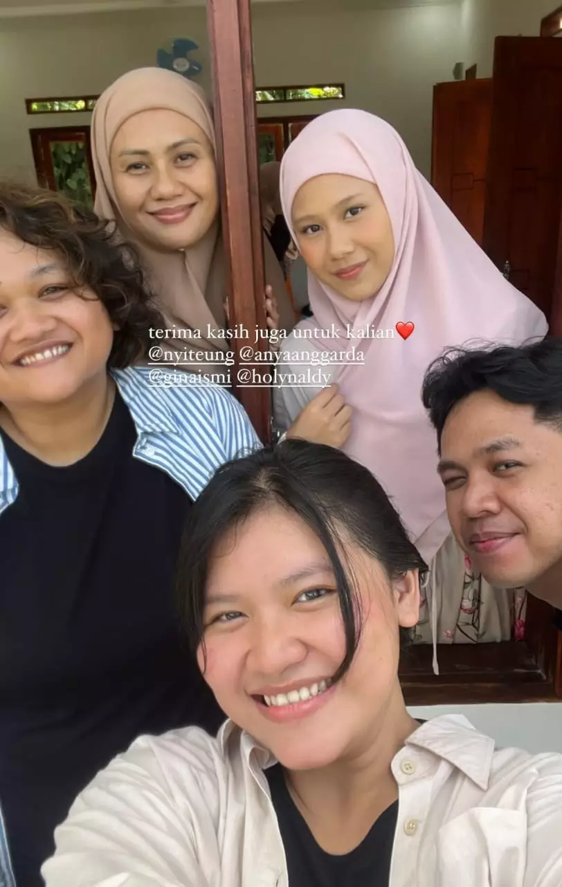 momen peresmian musala nadin amizah © Instagram momen peresmian musala nadin amizah © Instagram