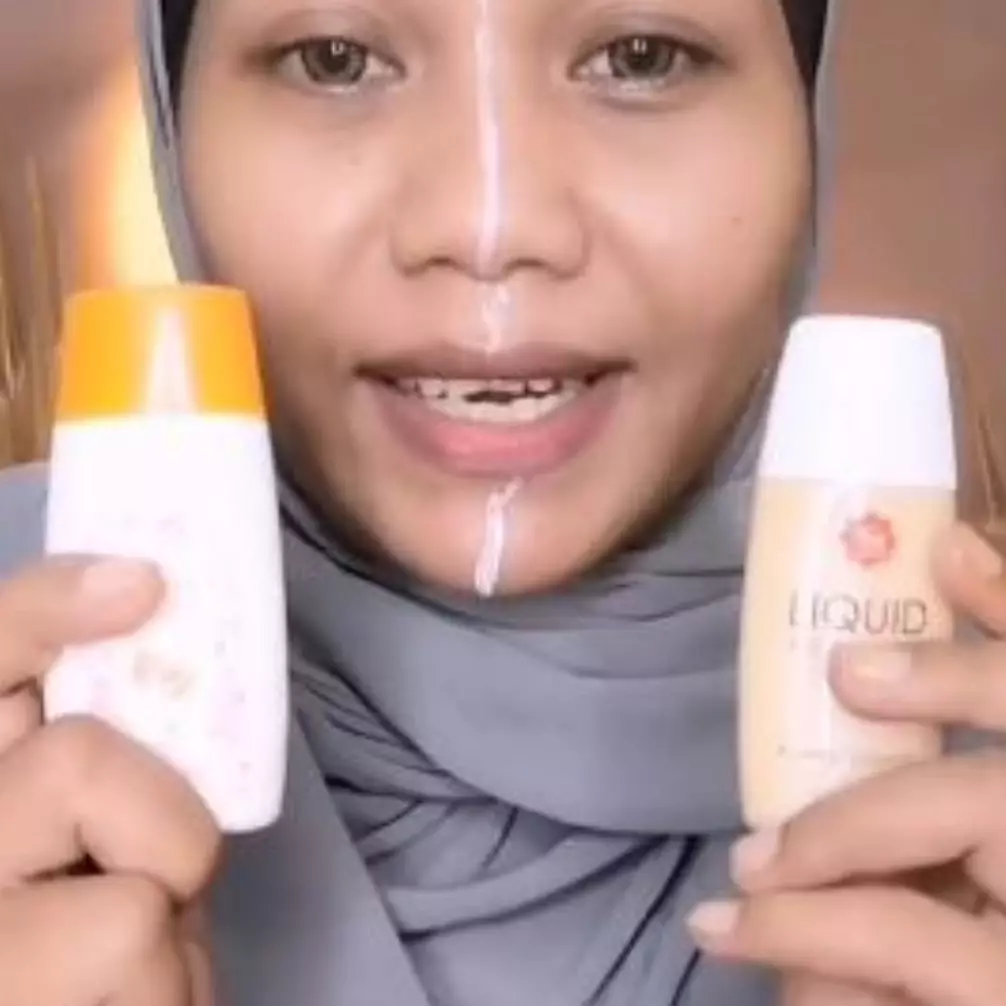 Uji coverage 2 foundation lokal harga tak sampai Rp 20 ribuan, mana yang bisa nutup bekas jerawat?