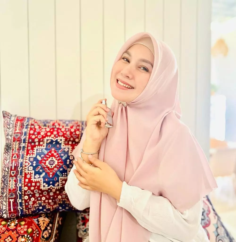 seleb nikah dengan mantan terbaru ada Barbie Kumalasari © 2024 Instagram