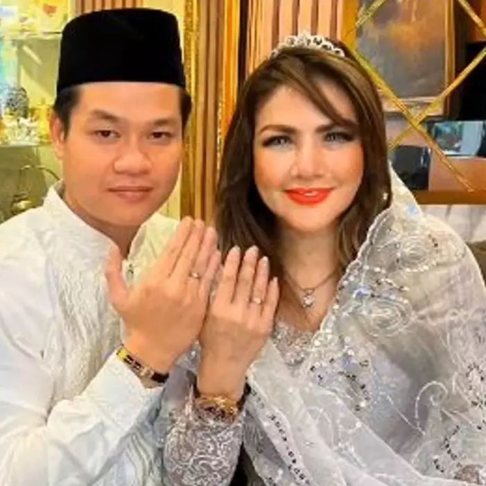 9 Pesona Barbie Kumalasari dari preweding hingga nikah dengan eks suami, manglingi pakai busana Minang