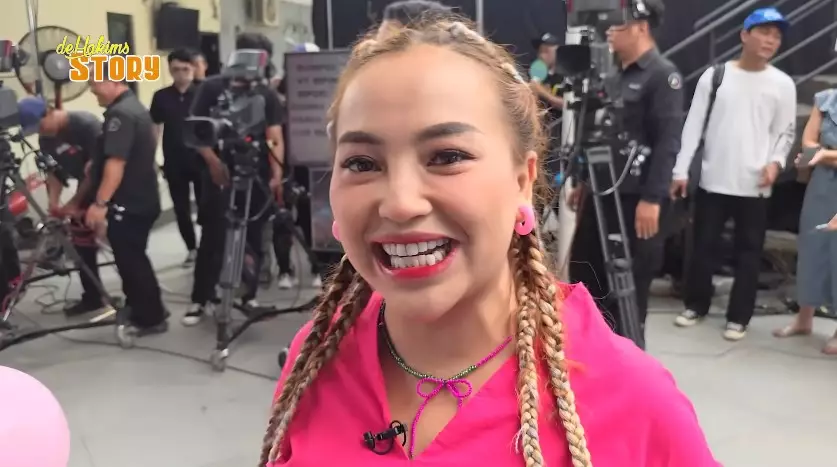 Mpok Alpa gelar gender reveal © YouTube