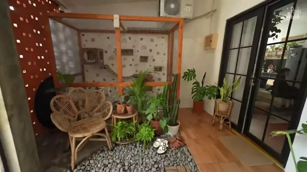 teras rumah lebih private © 2024 YouTube teras rumah lebih private © 2024 YouTube