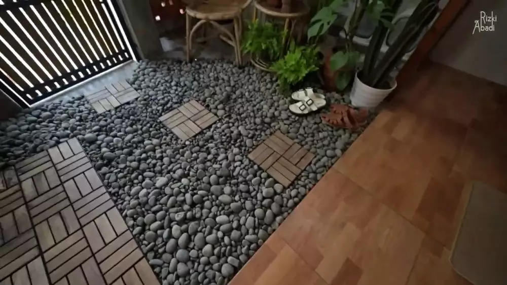 teras rumah lebih private © 2024 YouTube teras rumah lebih private © 2024 YouTube