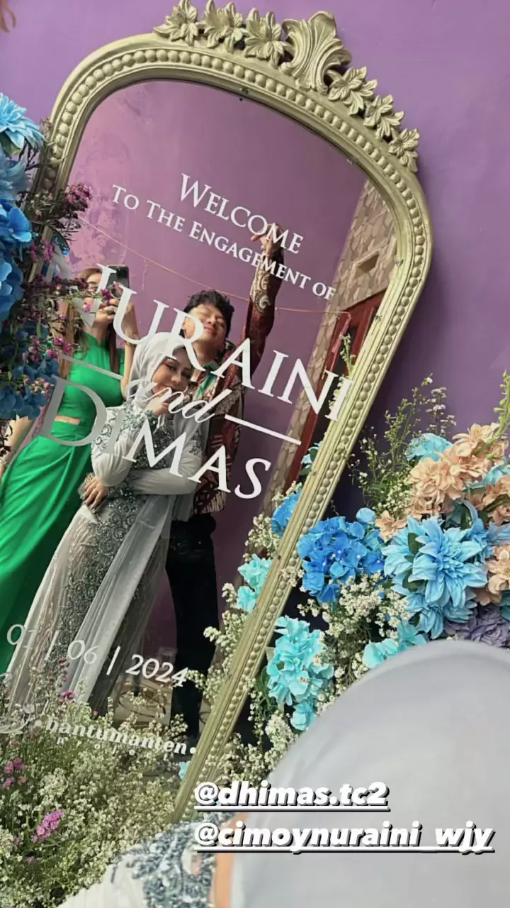 cimoy montok lamaran  © 2024 Instagram