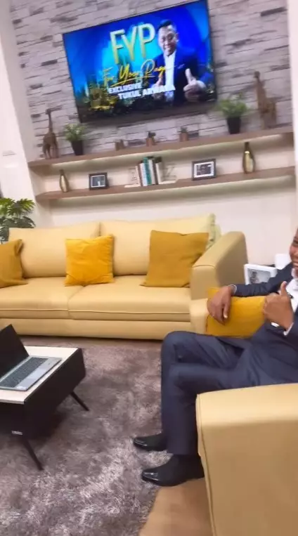 Tukul Arwana perdana di layar kaca © Instagram