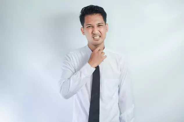 Komplikasi yang disebabkan karena asam lambung © 2024 berbagai sumber Komplikasi yang disebabkan karena asam lambung © 2024 berbagai sumber