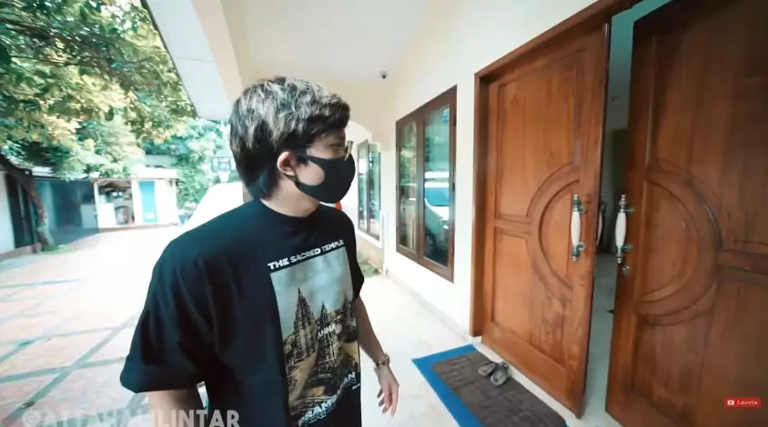 hunian Tukul Arwana klasik © YouTube