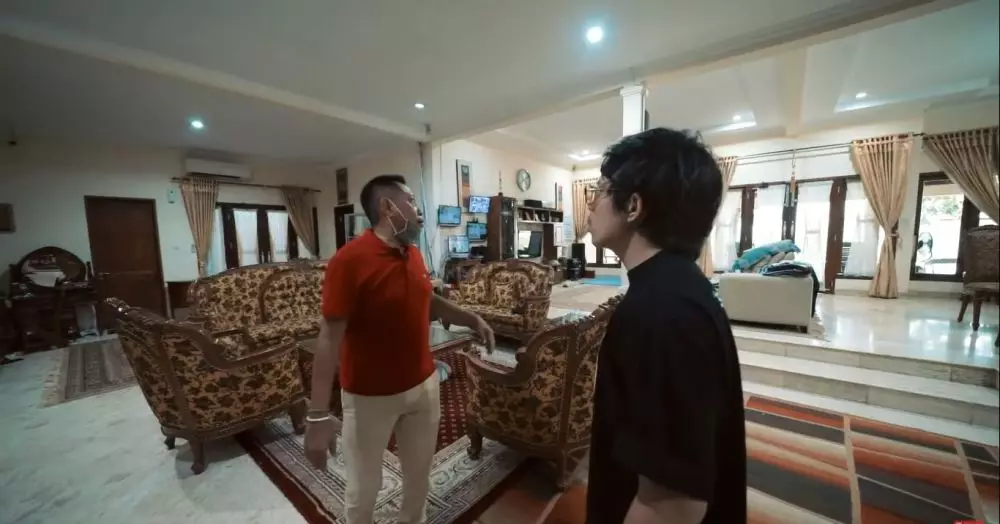 hunian Tukul Arwana klasik © YouTube