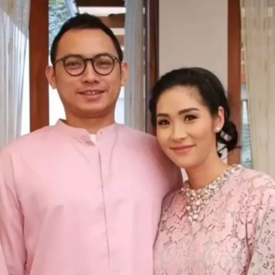 Laporkan suami BCL atas dugaan penggelapan, 6 fakta Arina Winarto yang punya karier mentereng di bank