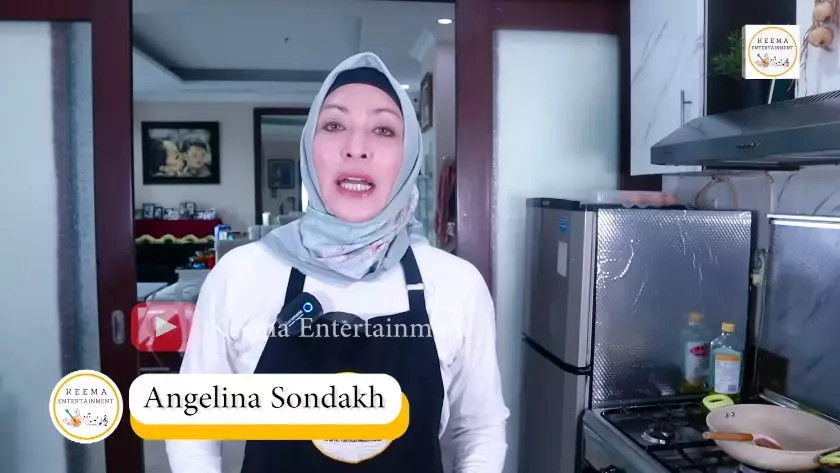 dapur Angelina Sondakh rapi © YouTube dapur Angelina Sondakh rapi © YouTube