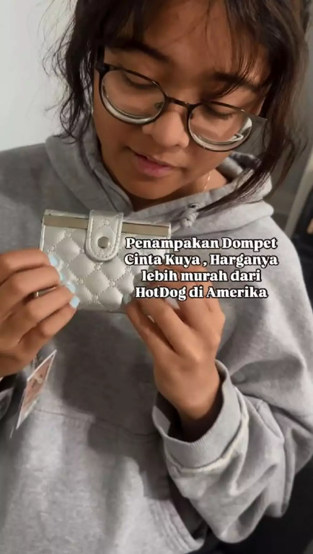 cinta kuya pilih dompet harga 70 ribu © instagram