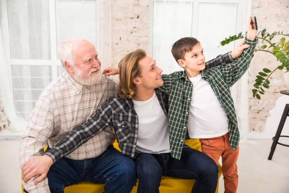 Pantun 4 baris tentang nasehat hidup freepik.com Pantun 4 baris tentang nasehat hidup freepik.com