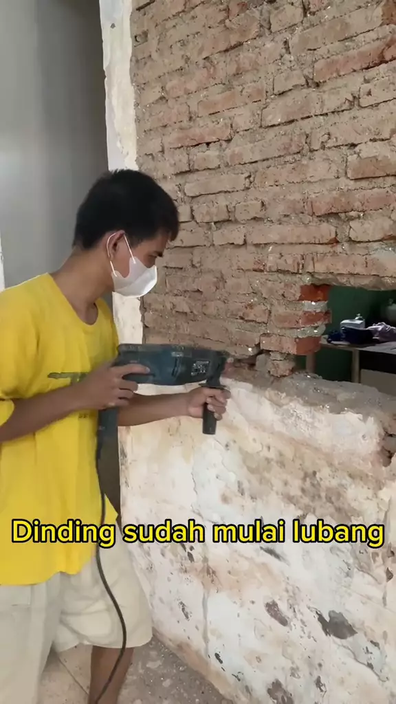 ubah dinding jadi mini bar © 2024 TikTok