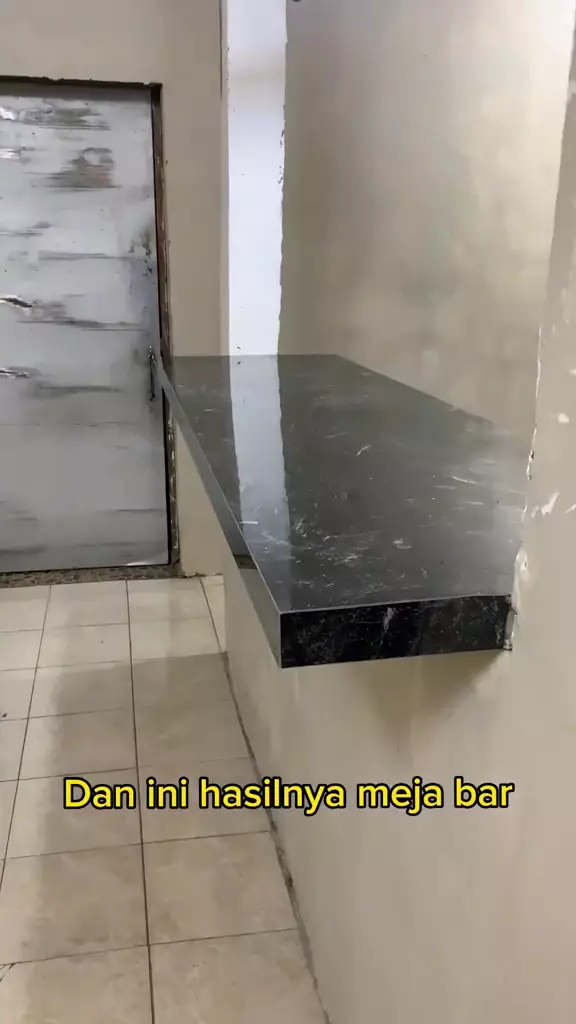 ubah dinding jadi mini bar © 2024 TikTok