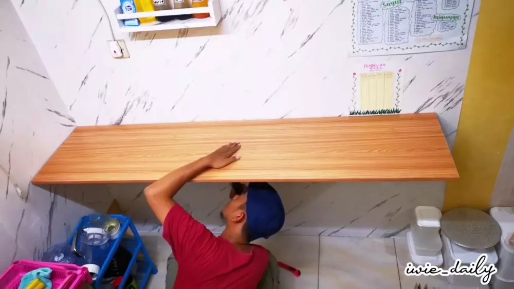 dapur buluk jadi bak marmer © 2024 YouTube