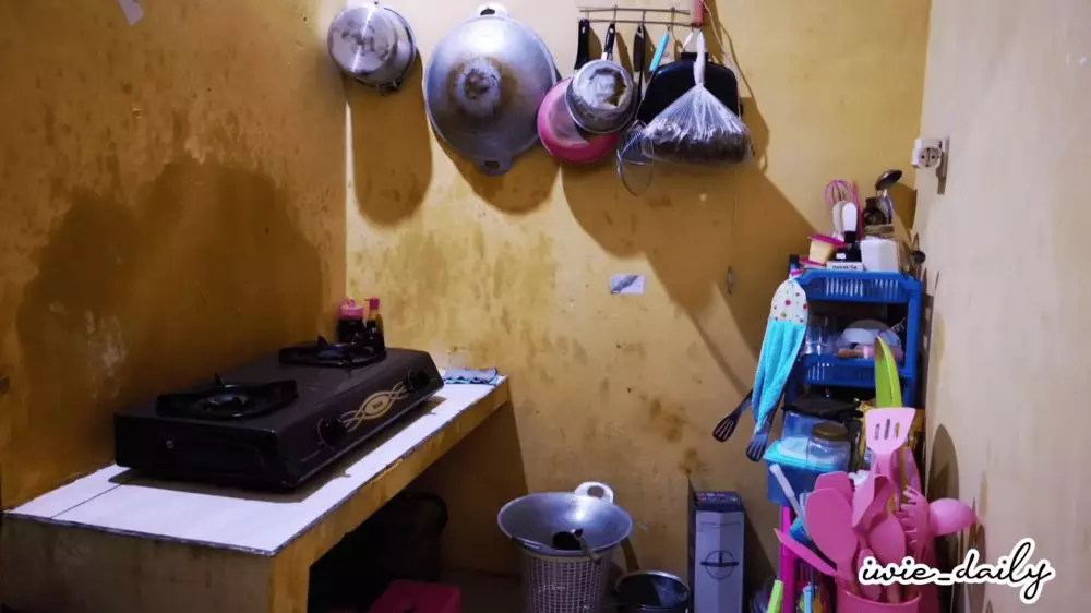 dapur buluk jadi bak marmer © 2024 YouTube