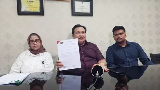 tengku dewi resmi gugat cerai andrew andika berbagai sumber