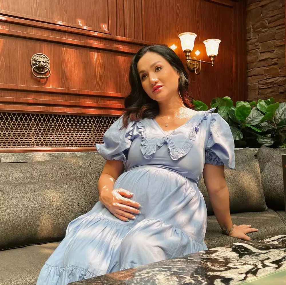 tengku dewi tuntut nafkah anak ke andrew andika © instagram tengku dewi tuntut nafkah anak ke andrew andika © instagram