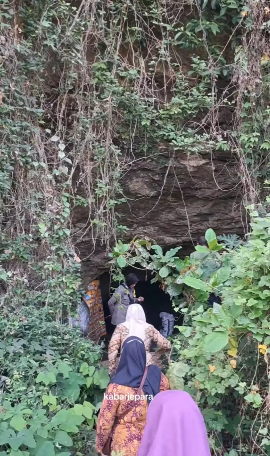 guntur tinggal di goa berbagai sumber guntur tinggal di goa berbagai sumber