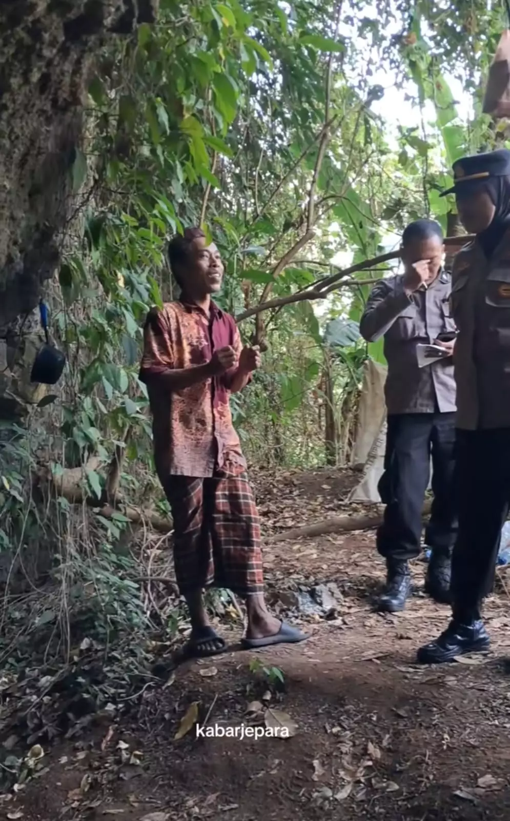 guntur tinggal di goa berbagai sumber guntur tinggal di goa berbagai sumber