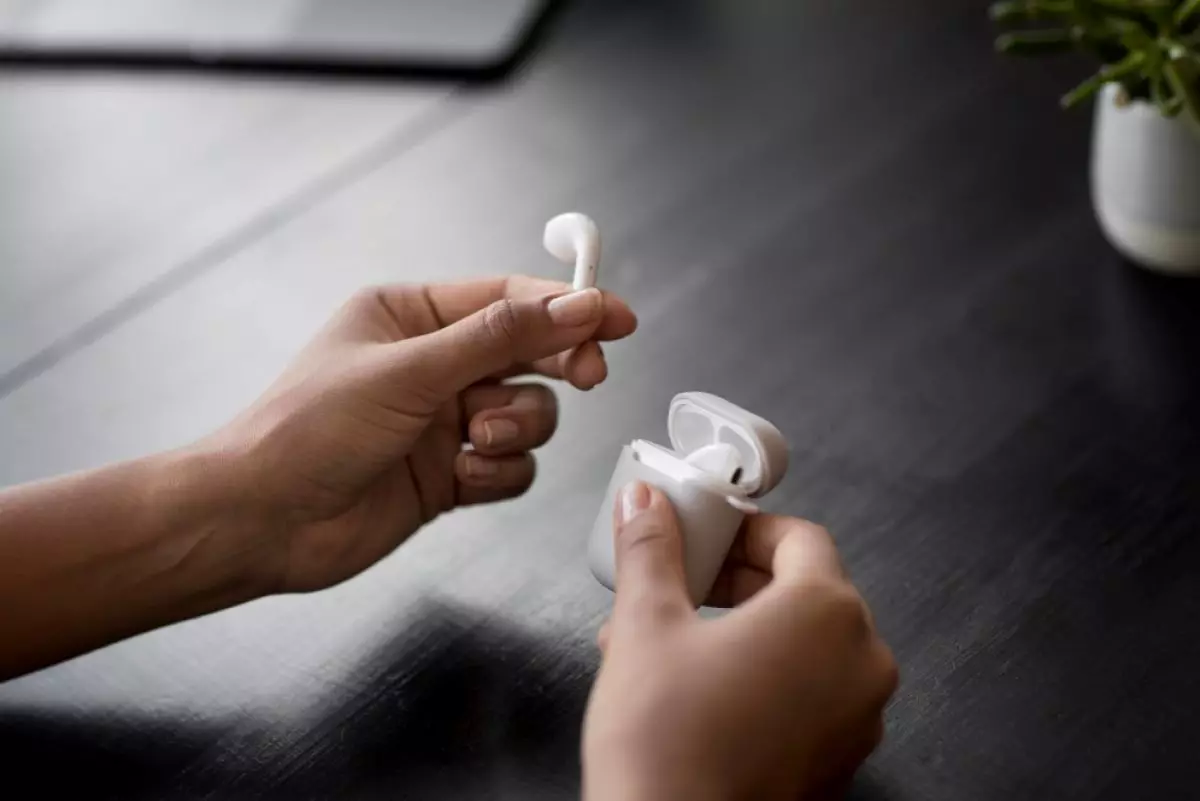 5 Cara memeriksa level baterai AirPods, bisa menggunakan semua perangkat ekosistem Apple