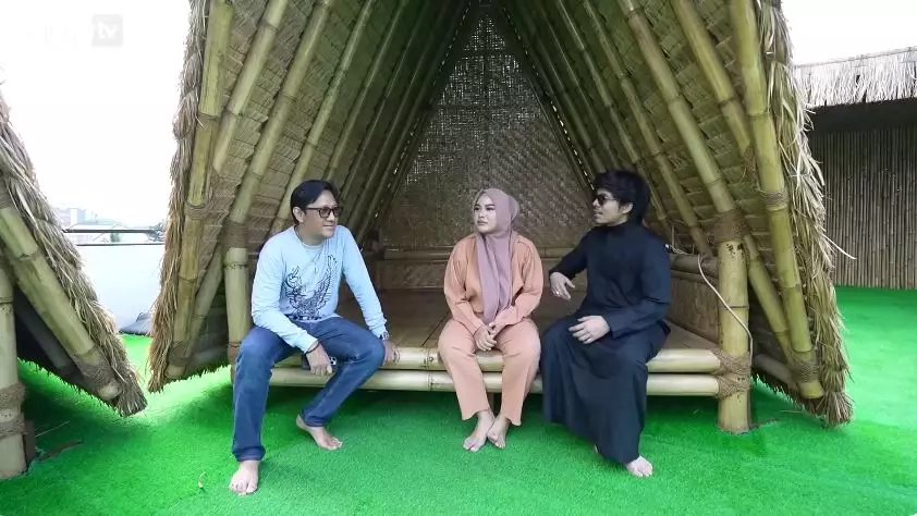potret rooftop atta halillintar ala sunda © YouTube potret rooftop atta halillintar ala sunda © YouTube