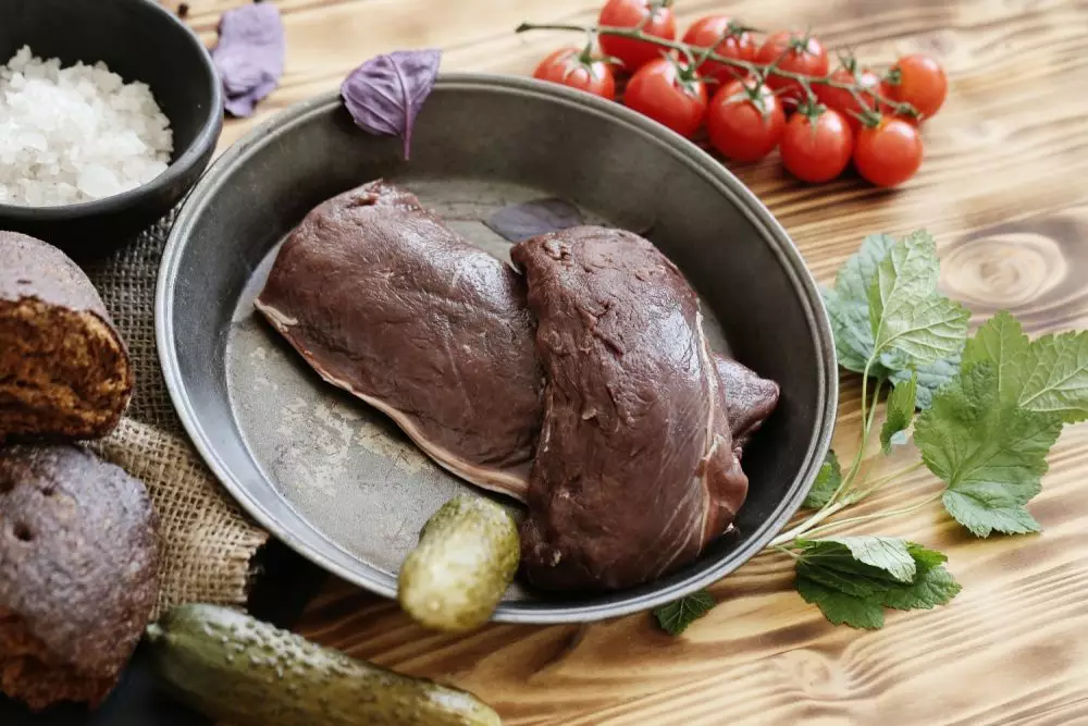 Makanan yang berpotensi memicu miom © 2024 Freepik.com Makanan yang berpotensi memicu miom © 2024 Freepik.com