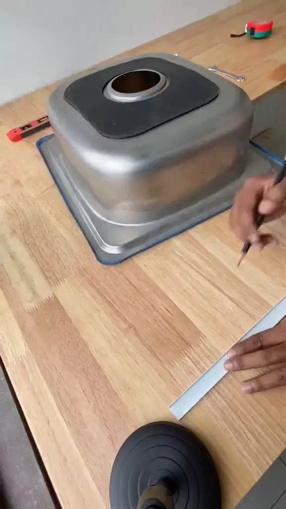 dapur kabinet dari papan © 2024 TikTok