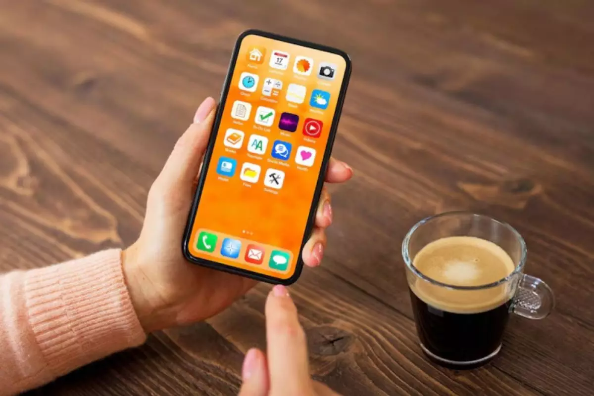 3 Cara menginstal aplikasi dari App Store untuk iPhone yang lebih lama