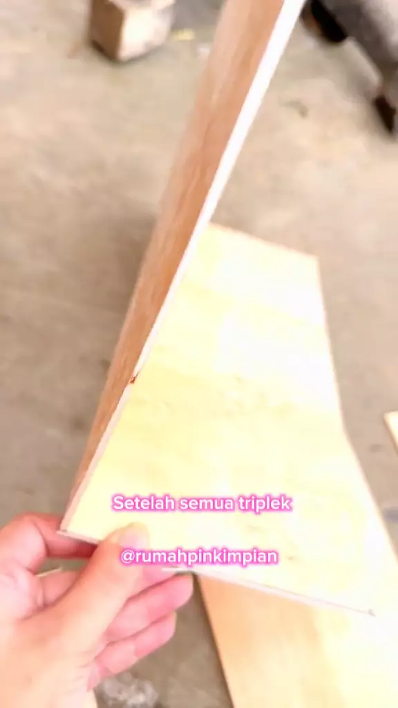 rak mi instan dari bahan bekas © 2024 TikTok