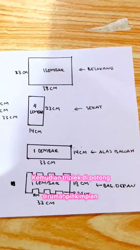 rak mi instan dari bahan bekas © 2024 TikTok